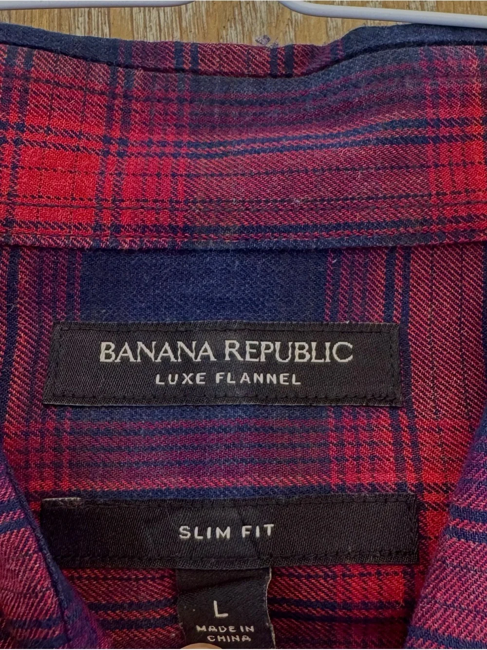 Banana Republic Slim Fit Plaid Flannel Shirt Men’s Large Red Navy Long Sleeve